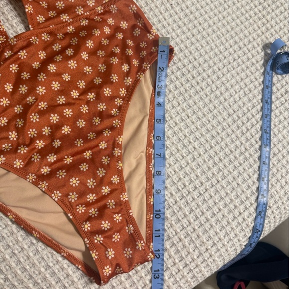 Victoria’s Secret Floral Orange Swimsuit - Picture 4 of 8